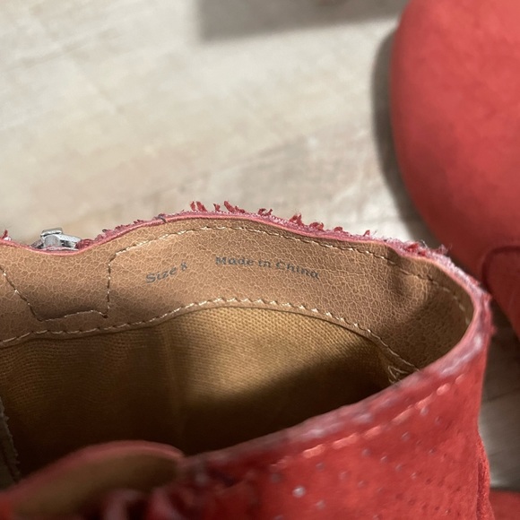 Bright red colored suede wedge booties by Dolce Vida size 8 - Picture 8 of 8